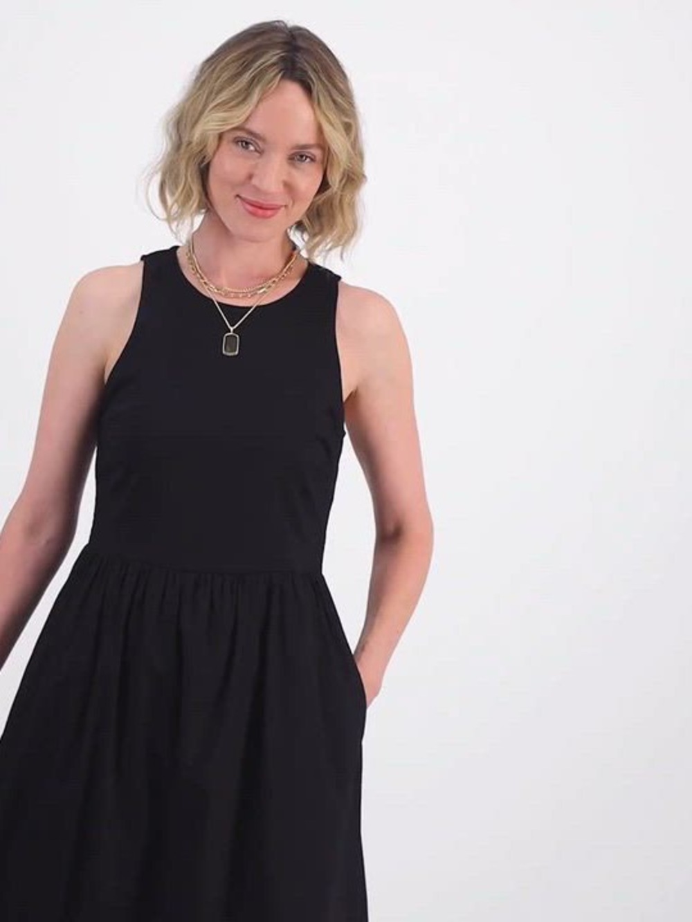 On 34th Sleeveless Tank Midi Dress in Black | Size Small
